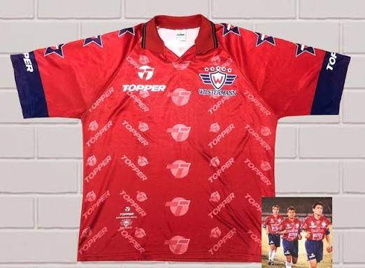 POLERA RETRO WILSTERMANN 1996